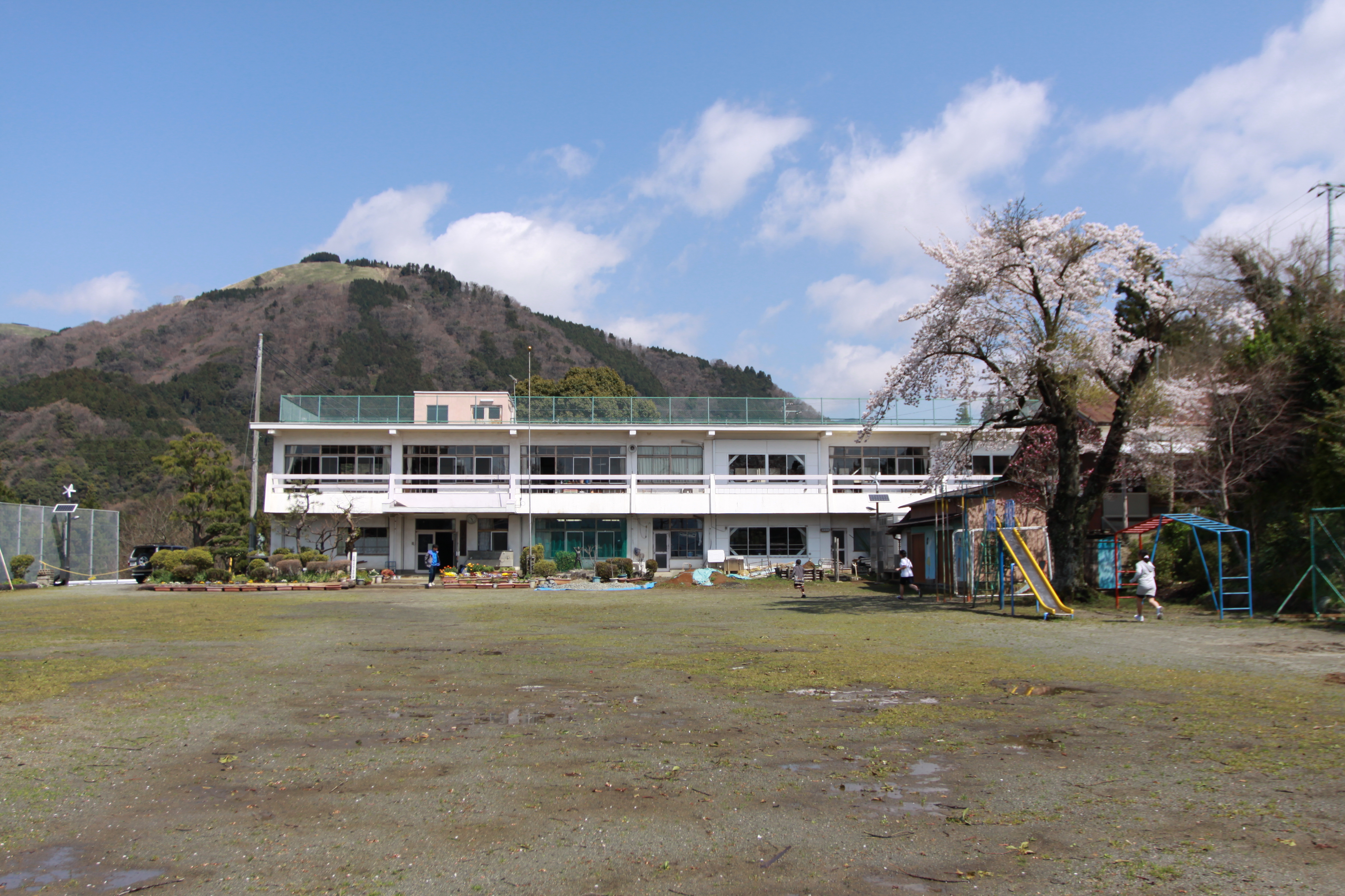 共和小学校